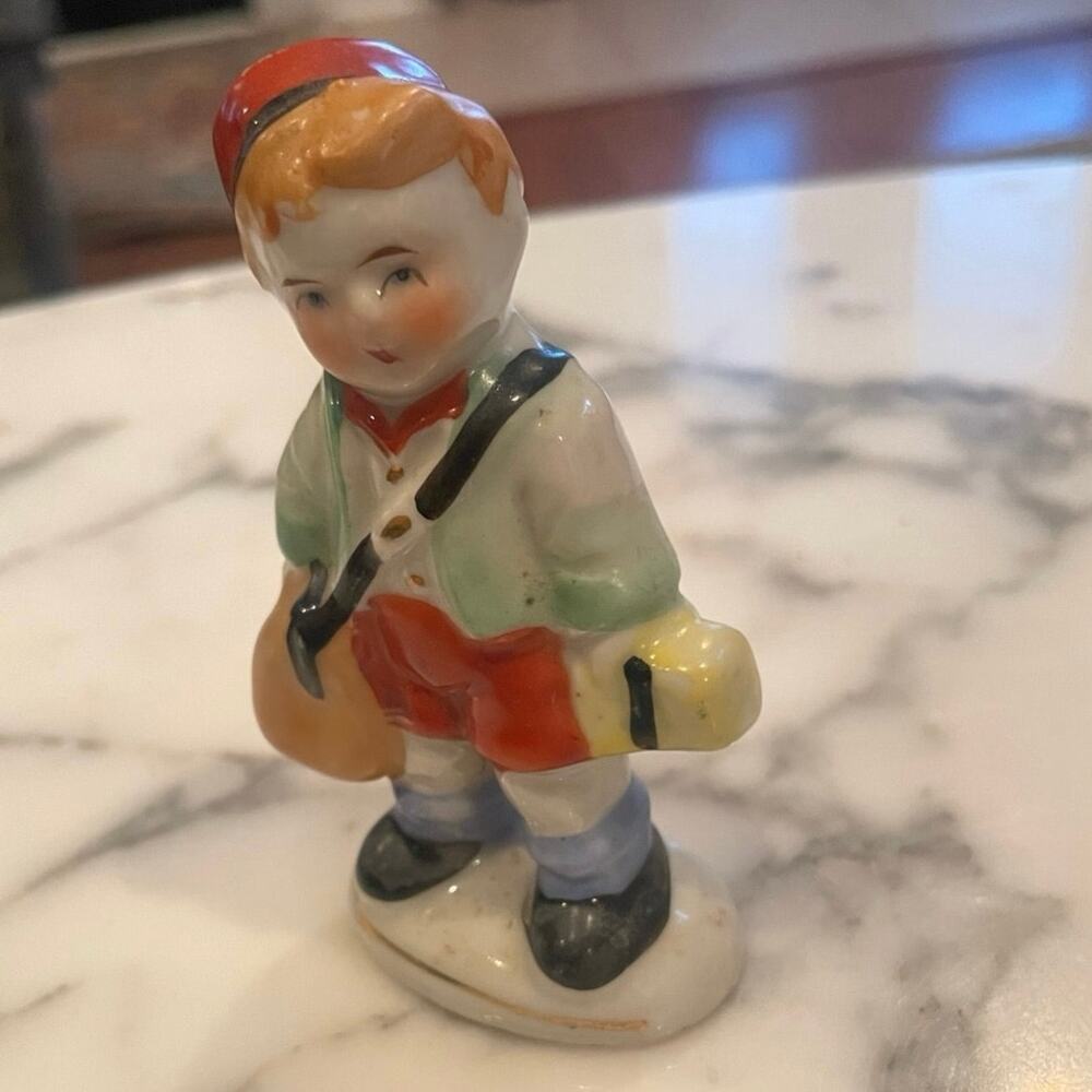 Porcelain statue of child, Product of occupied Japan 1940s. No cracks/chips. A05